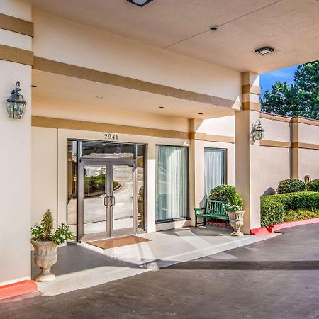 Quality Inn Suwanee I-85 Экстерьер фото