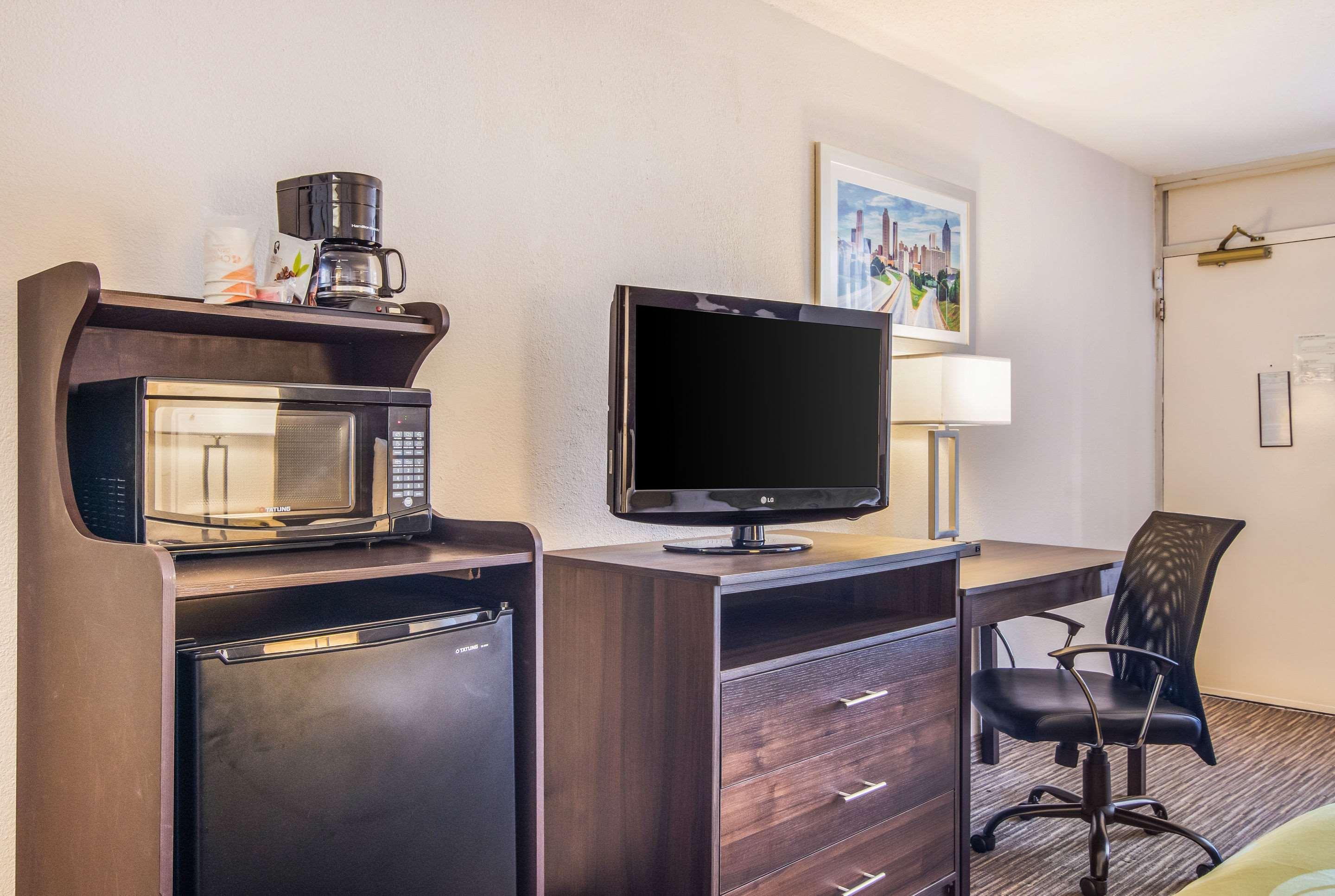 Quality Inn Suwanee I-85 Экстерьер фото