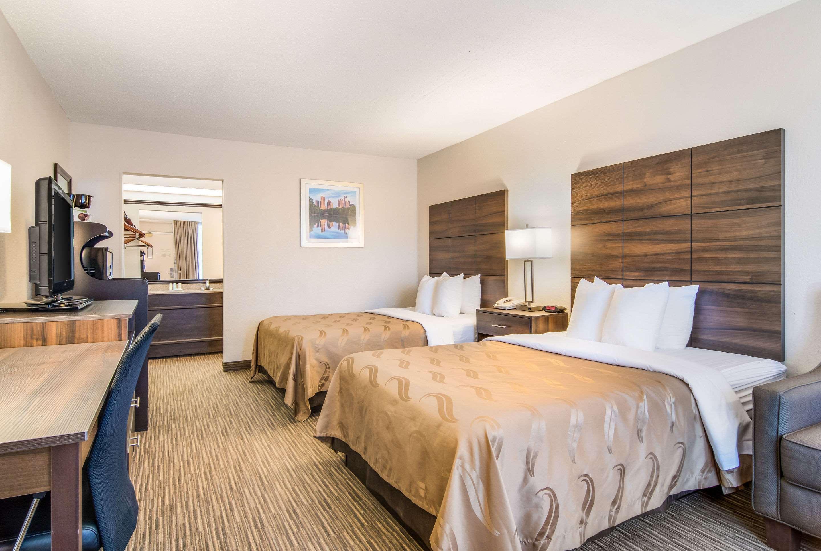 Quality Inn Suwanee I-85 Экстерьер фото