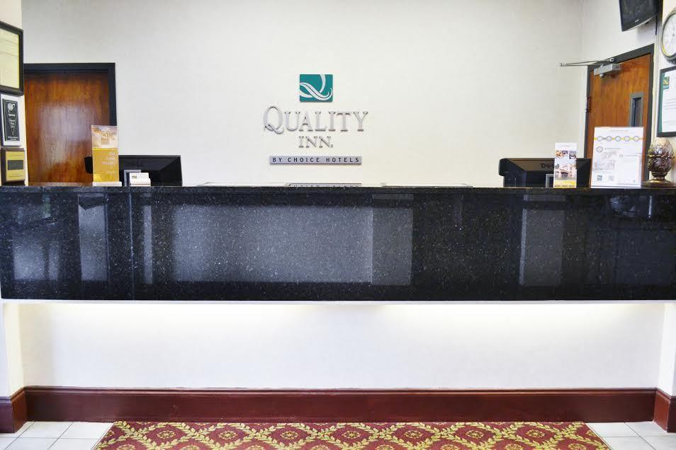 Quality Inn Suwanee I-85 Экстерьер фото