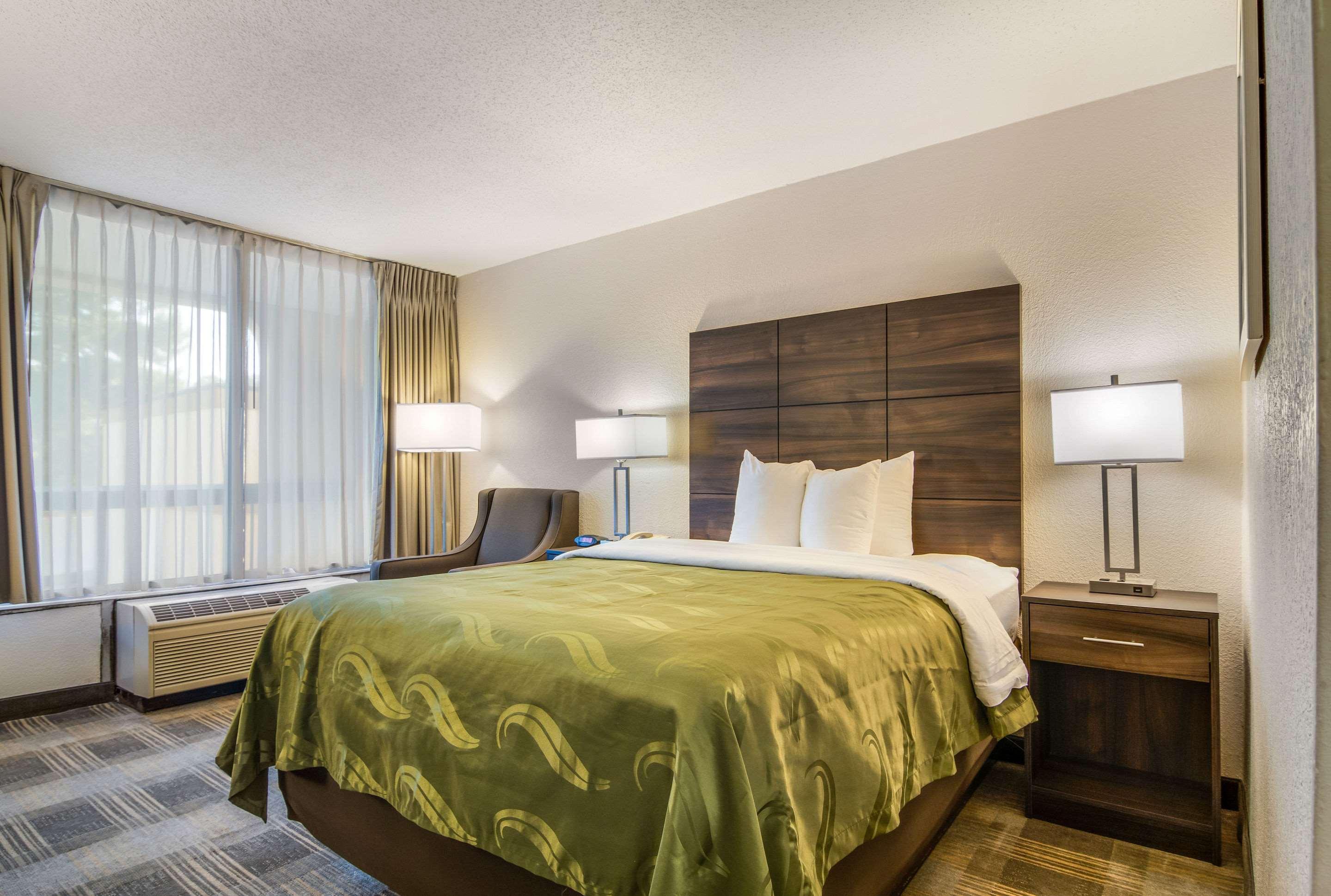 Quality Inn Suwanee I-85 Экстерьер фото