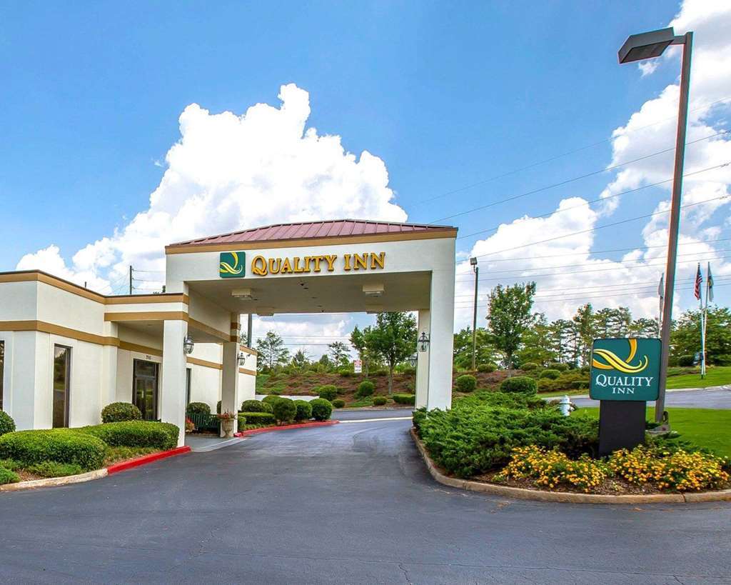 Quality Inn Suwanee I-85 Экстерьер фото