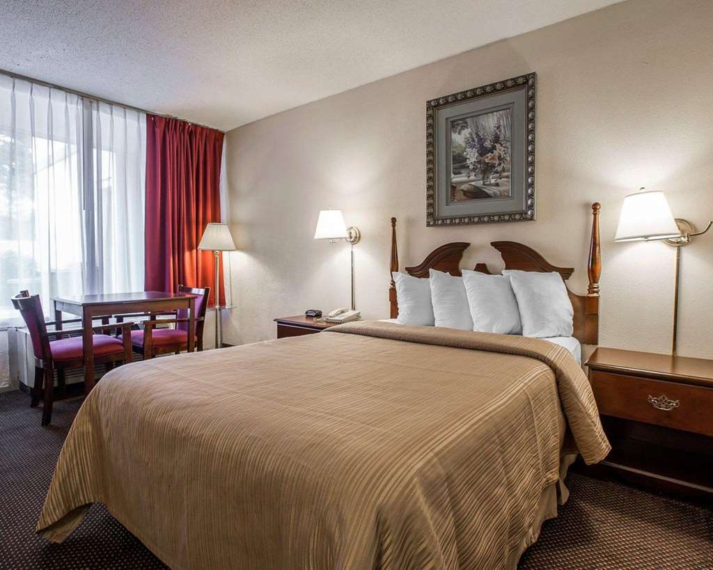 Quality Inn Suwanee I-85 Номер фото